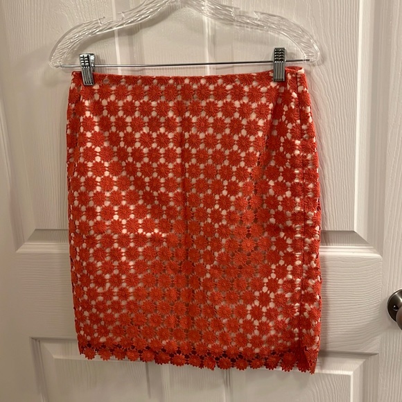 Talbots petite embroidered skirt - Picture 1 of 3